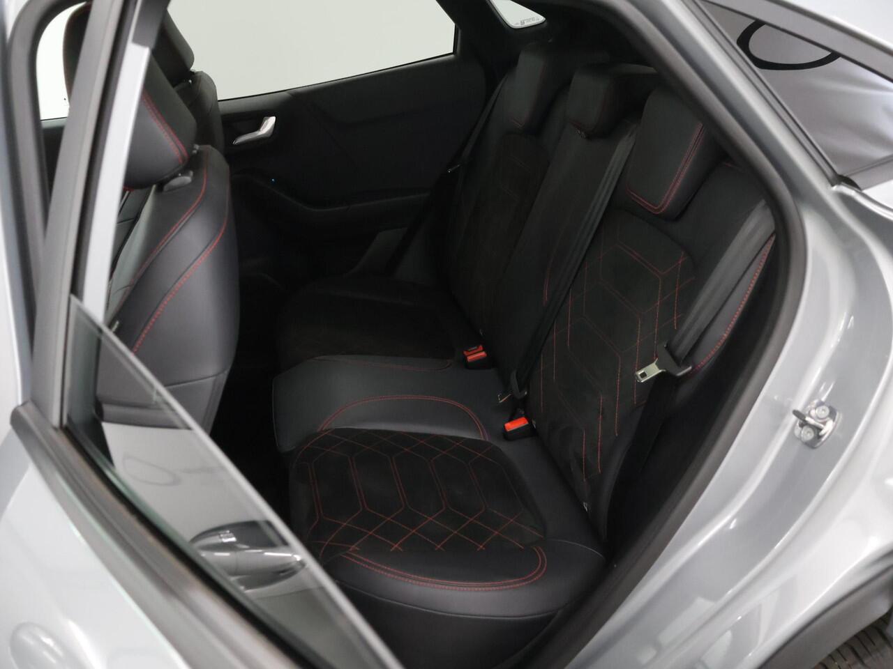 Ford PUMA 1.0 EcoBoost Hybrid ST-Line X | Trekhaak | Facelift | Panoramadak | Winterpack | Cruise Control Adaptief | Matrix LED |