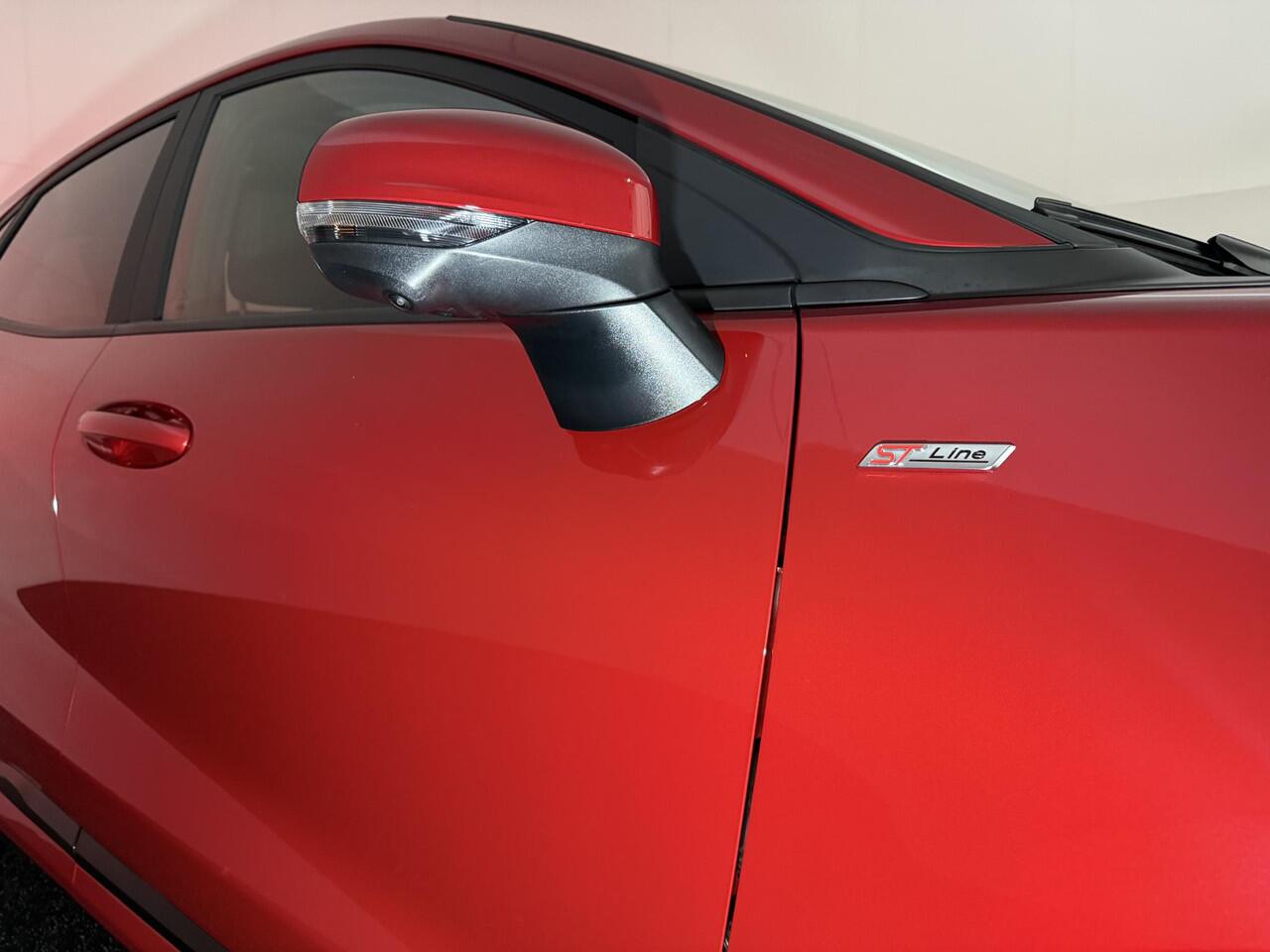 Ford PUMA 1.0 EcoBoost Hybrid ST-Line X | Automaat | Panoramadak | Trekhaak | Winterpack |