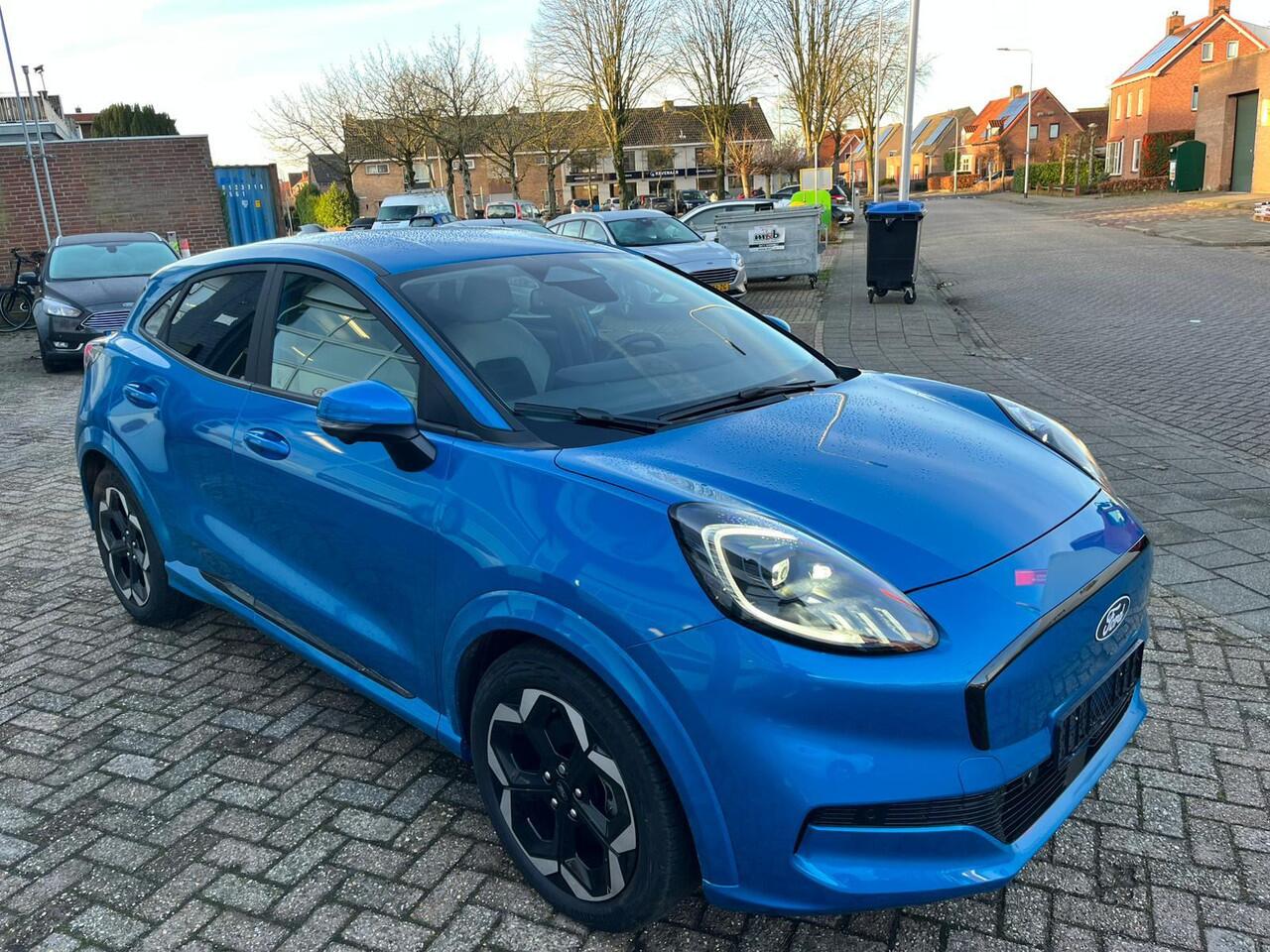 Ford PUMA Gen-E 44 kWh Premium l Driver Assistance Pack l Winterpack l