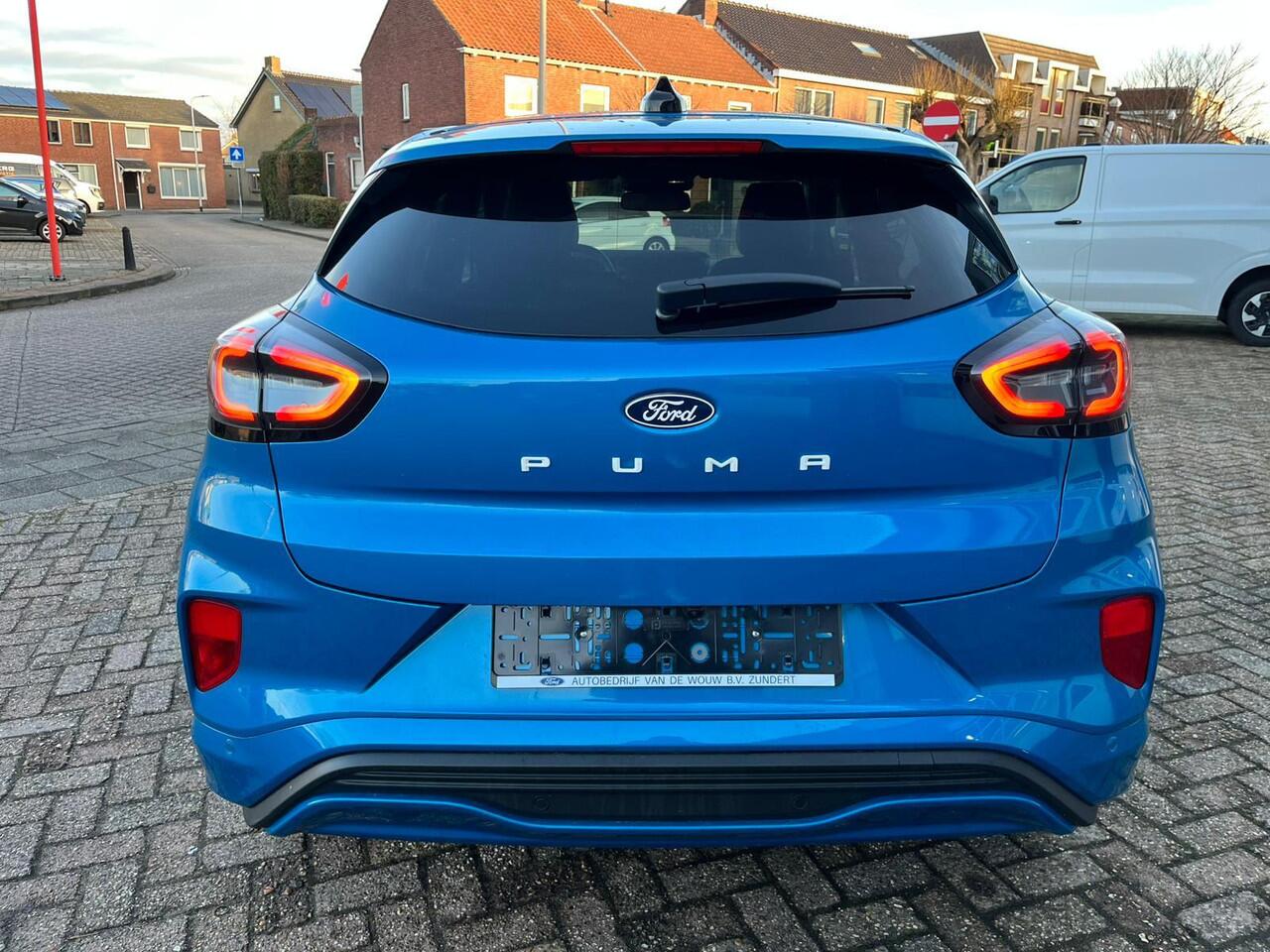 Ford PUMA Gen-E 44 kWh Premium l Driver Assistance Pack l Winterpack l