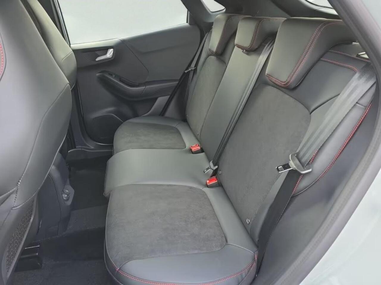 Ford PUMA 1.0 EcoBoost Hybrid ST-X