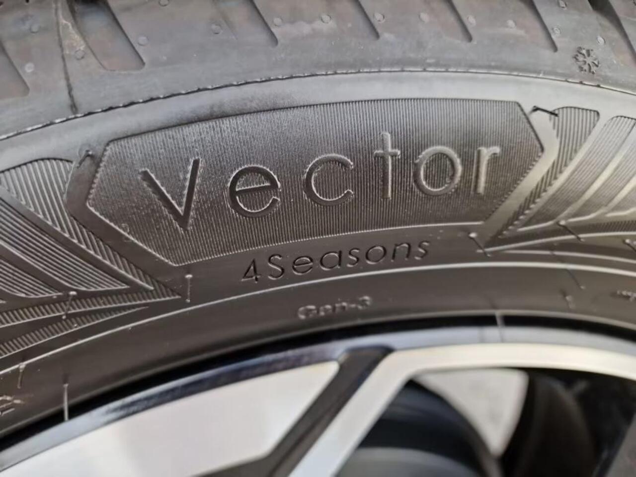 Ford PUMA 1.0 EcoBoost Hybrid ST-Line