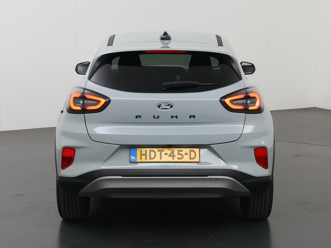 Ford PUMA 1.0 EcoBoost Hybrid Titanium | Winterpakket | Navigatie | Parkeercamera | Climate Control |Cruise Control |