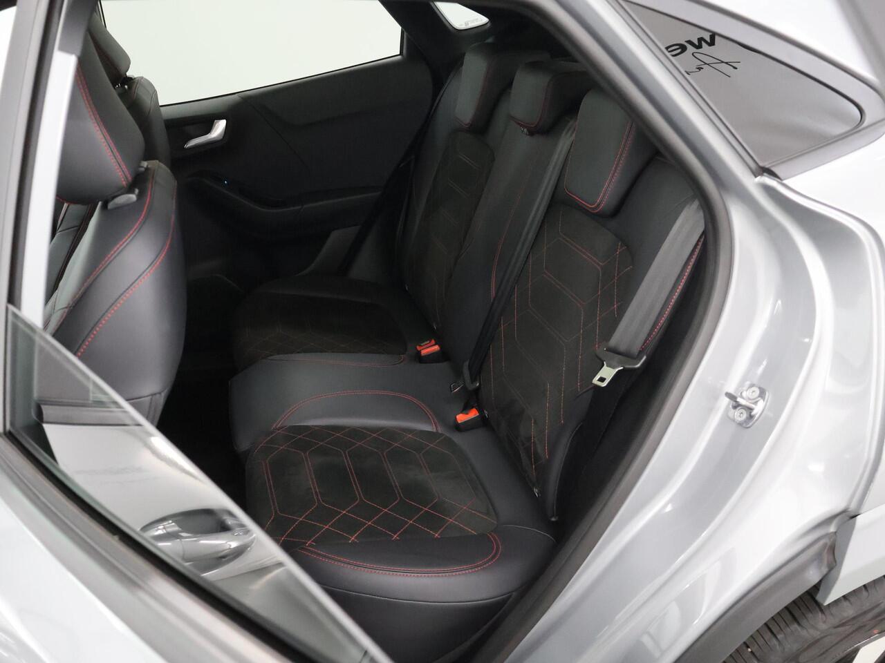 Ford PUMA 1.0 EcoBoost Hybrid ST-Line X | Trekhaak | Facelift | Panoramadak | Winterpack | Cruise Control Adaptief | Matrix LED |