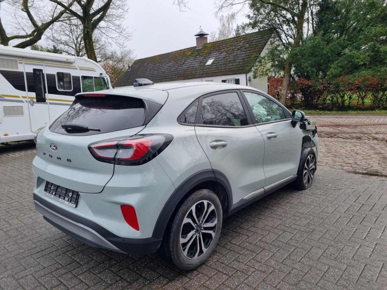 Ford PUMA 1.0 EB Hyb. Titanium