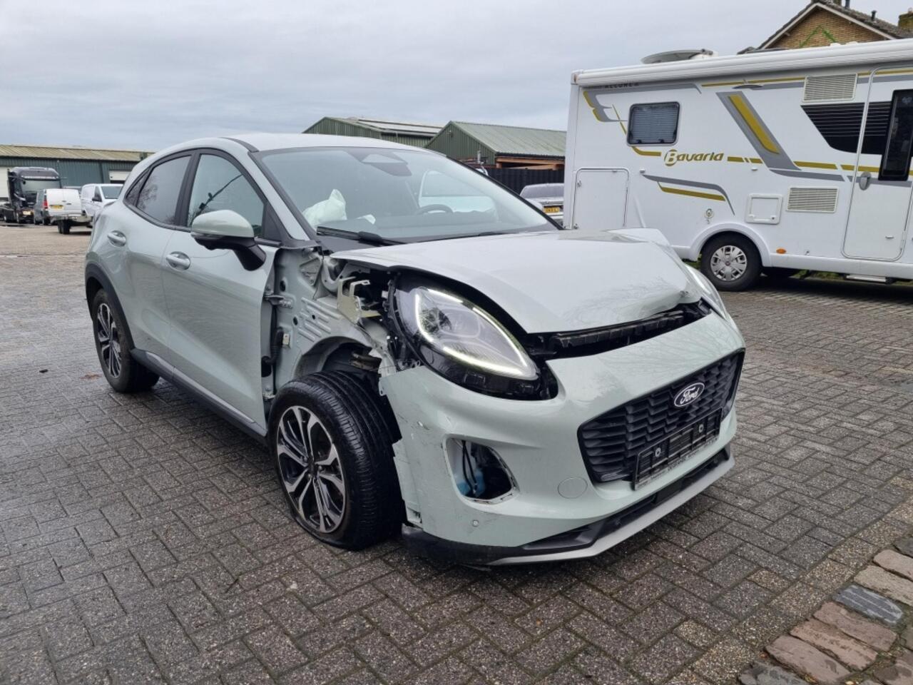 Ford PUMA 1.0 EB Hyb. Titanium