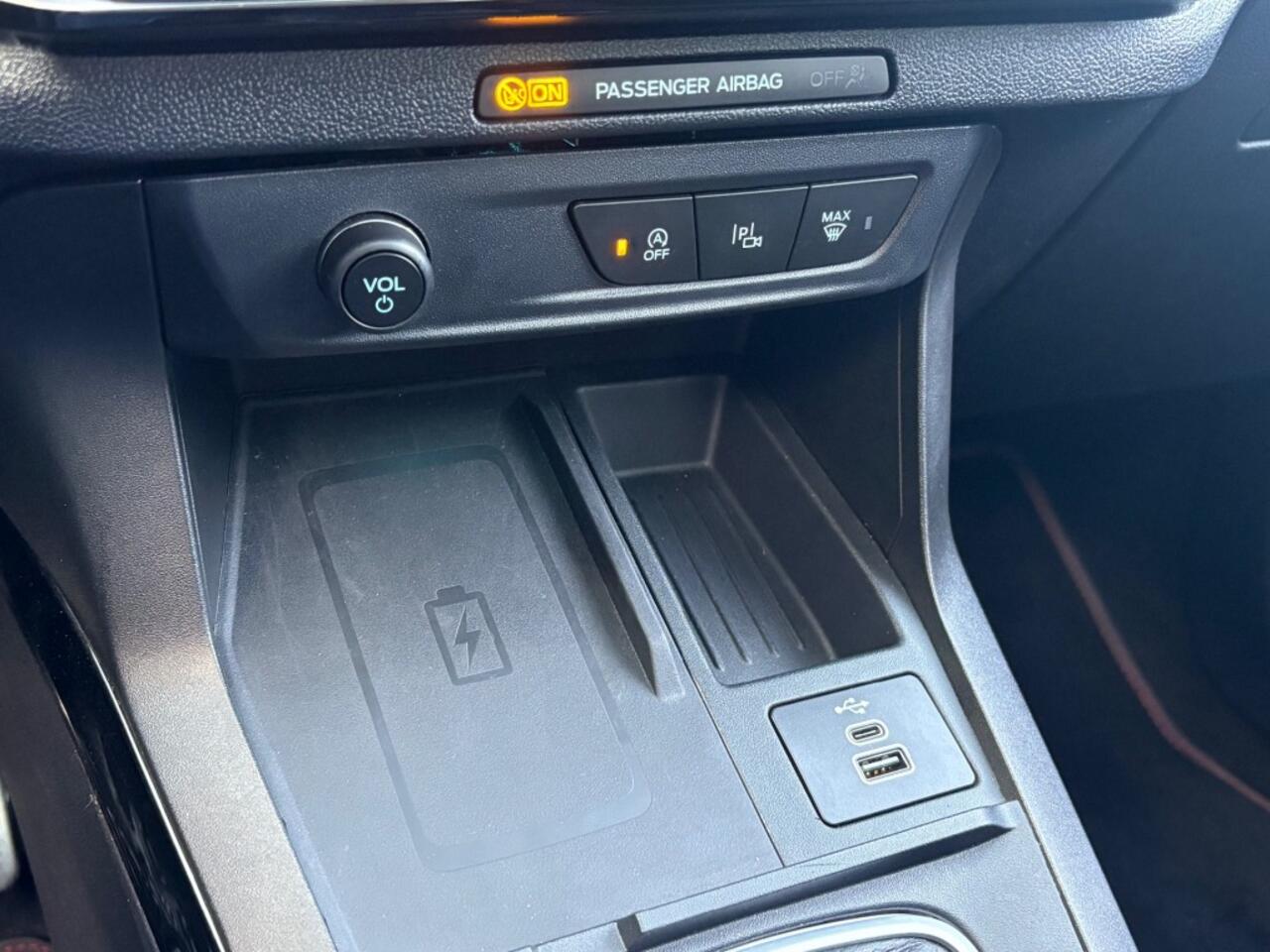 Ford PUMA 1.0 ECOBOOST 155PK AUT. ST-LINE X PANO-DAK TREKHAAK NAVI CAMERA CARPLAY WINTER-PAKKET