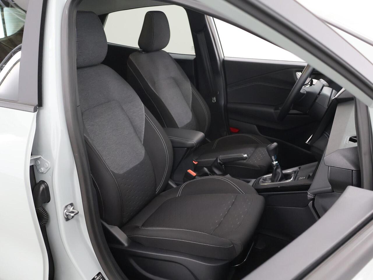 Ford PUMA 1.0 EcoBoost Hybrid Titanium | Trekhaak | Facelift | Parkeercamera 360° | Winterpakket | Cruise Control Adaptief | Navigatie | Dode hoek waarschuwing