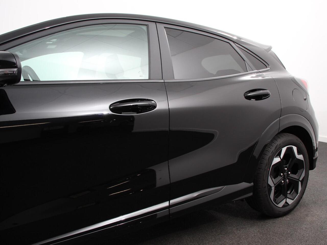 Ford PUMA 1.0 EcoBoost Hybrid ST-Line X Climate control | Navigatie | Parkeersensoren | Camera | Adaptieve cruise control | LED | Panoramadak | Digitail cockpit | Apple Carplay/ Android Auto