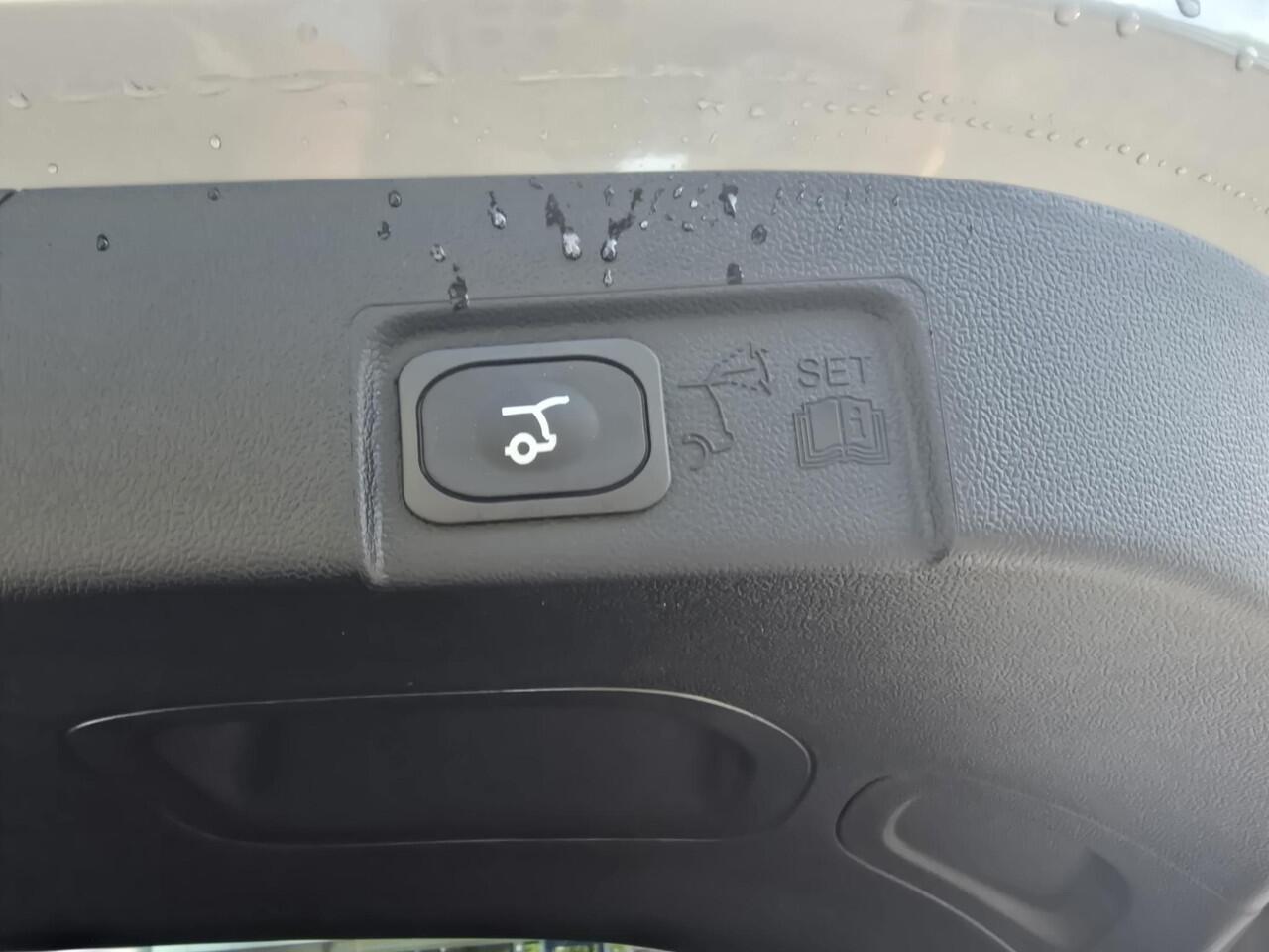 Ford PUMA 1.0 EcoBoost Hybrid ST-Line X 125pk | NIEUW | Uit Voorraad leverbaar | Winter Pack | Driver Assistance Pack | Panoramadak