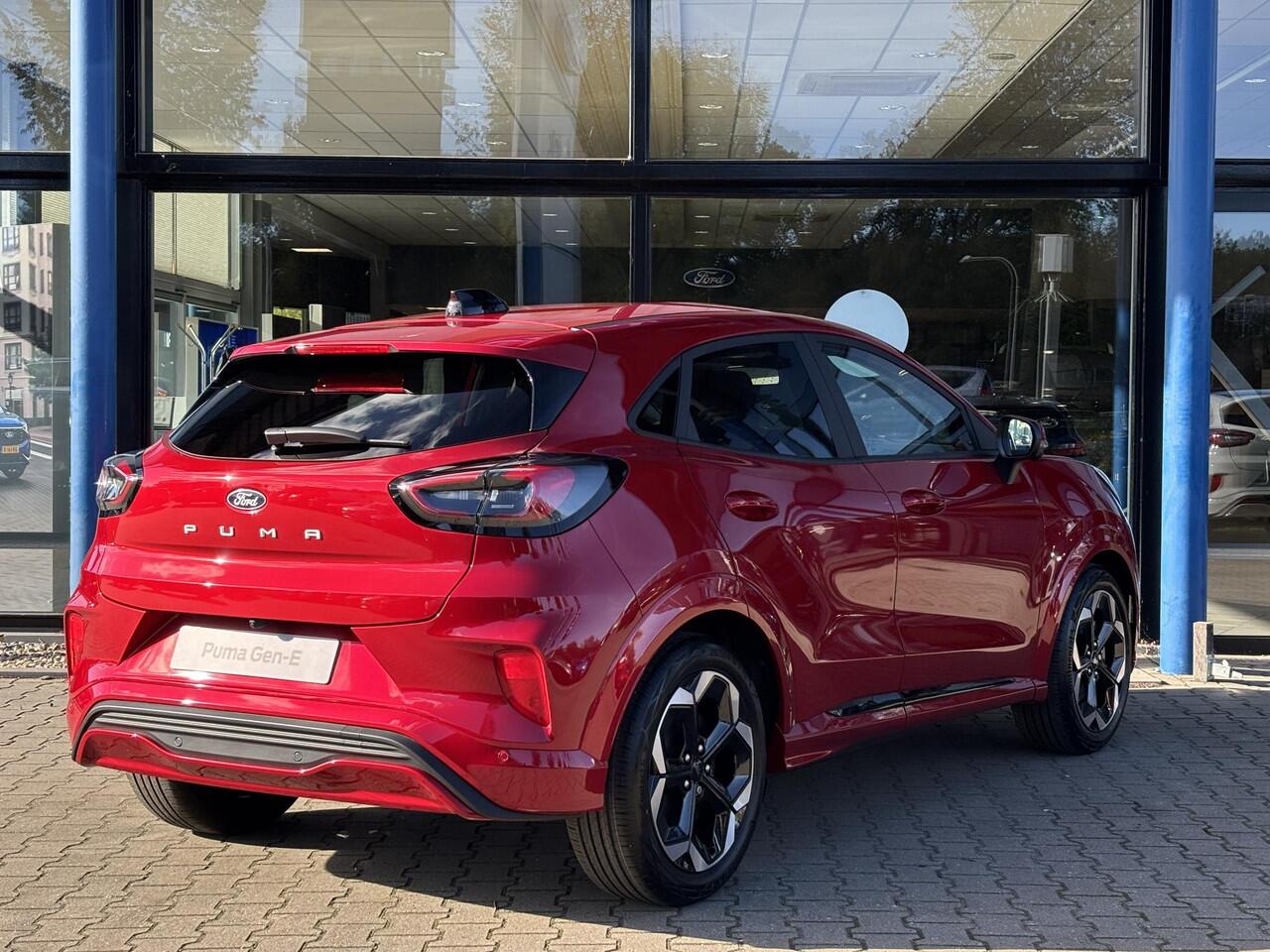 Ford PUMA Gen-E Premium 44 kWh ¤ 4000 Ford Voordeel! | Driver Assistance Pack | 360° Camera | Matrix Led Koplampen |