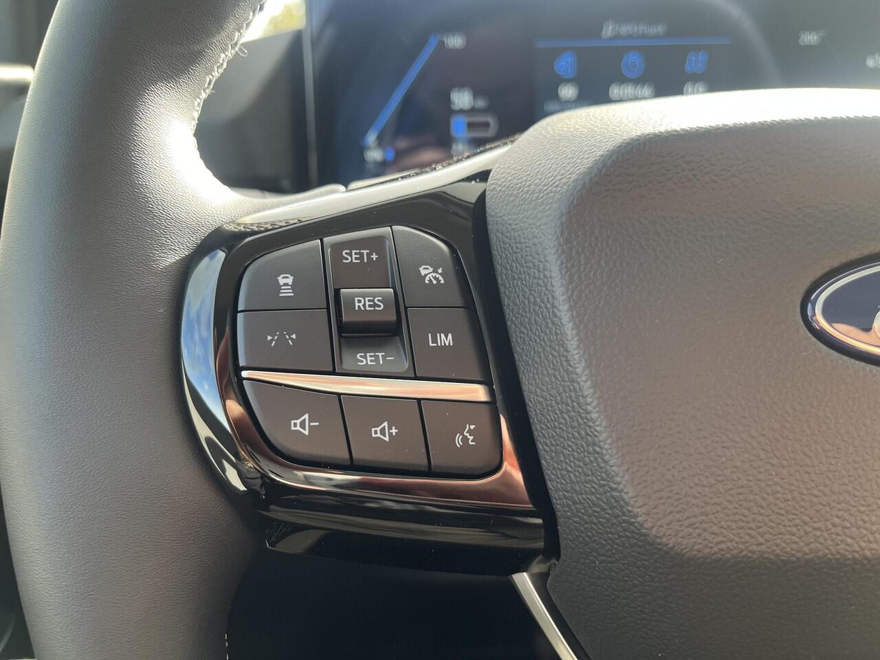 Ford PUMA Gen-E Premium 44 kWh | Driver Assistance Pack | Winter Pack | Panoramadak |