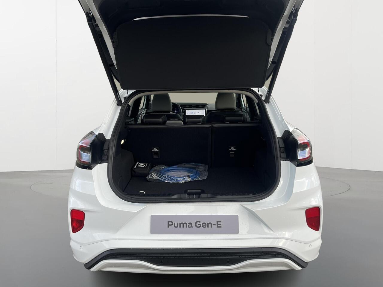 Ford PUMA Gen-E Premium 44 kWh | Driver Assistance Pack | Winter Pack | Panoramadak |