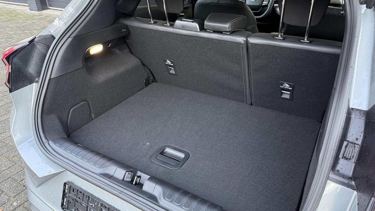 Ford PUMA Gen-E Premium 44 kWh ¤3.000,- Voordeel | Winter pack | Driver assistance pack | 360 graden camera