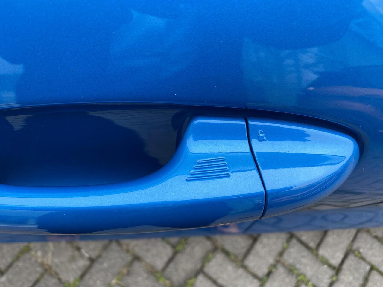 Ford PUMA Gen-E Premium 44 kWh Uit voorraad leverbaar | Winter Pack | Driver Assistance Pak | Panoramadak