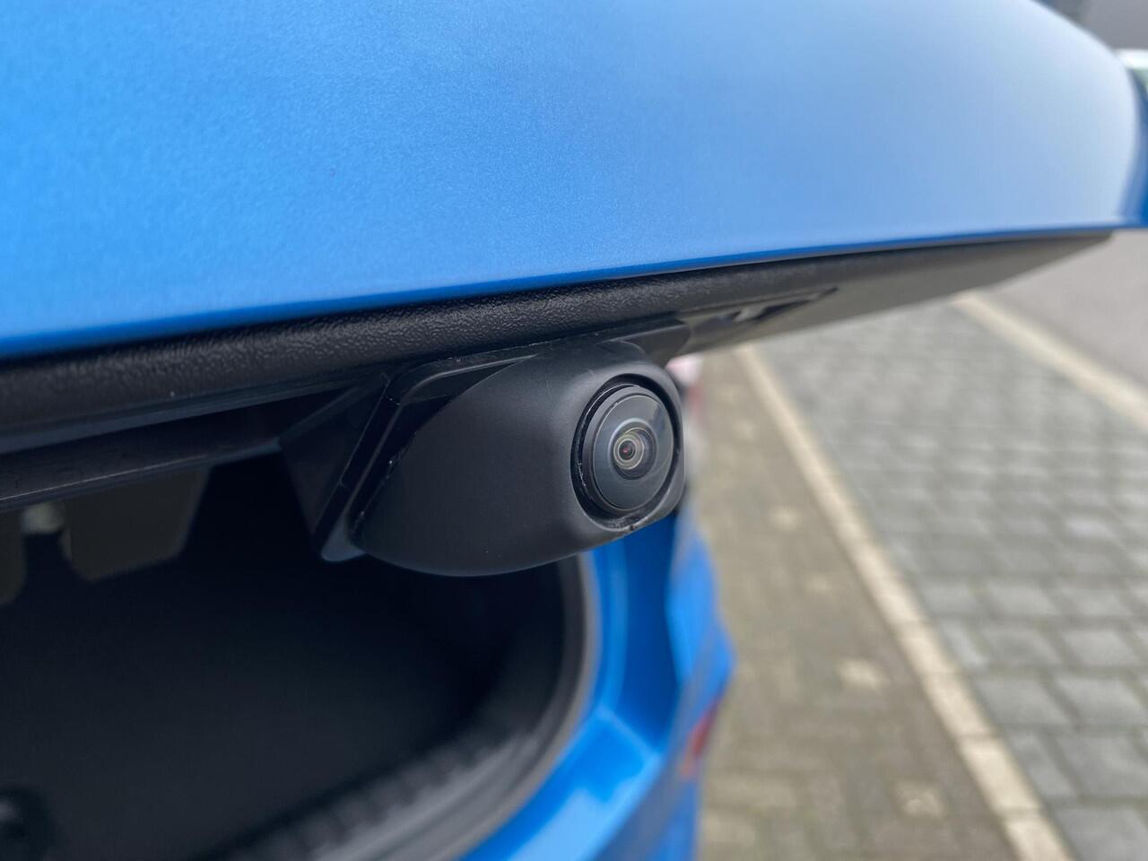 Ford PUMA Gen-E Premium 44 kWh Uit voorraad leverbaar | Winter Pack | Driver Assistance Pak | Panoramadak