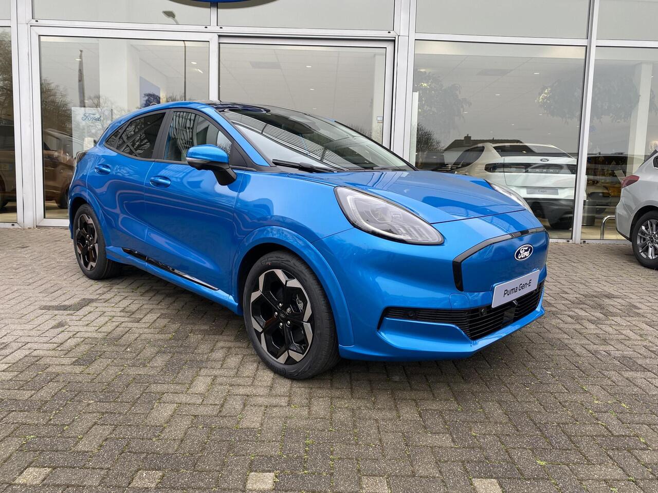 Ford PUMA Gen-E Premium 44 kWh Uit voorraad leverbaar | Winter Pack | Driver Assistance Pak | Panoramadak