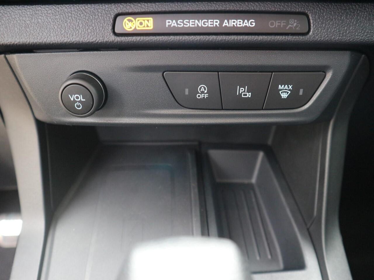 Ford PUMA 1.0 EcoBoost Hybrid ST-Line X * PANO * ADAP CRUISE CONTROL * WINTER PACK * NU 6.500,- Ford Voordeel!