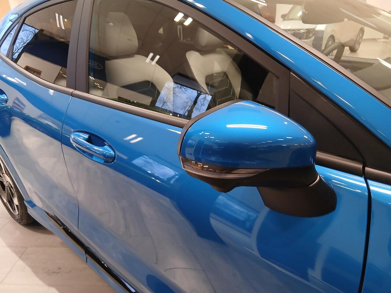 Ford PUMA Gen-E Premium 44 kWh *Driver Assistance Pack* Winter Pack* Panoramadak* Voorraad leverbaar ¤3000,- Ford Voordeel