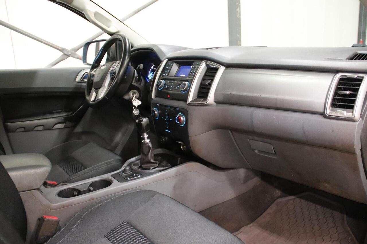 Ford RANGER 2.2 TDCi 160PK 3500KG TREKVERMOGEN TREKHAAK Handgeschakeld Euro6