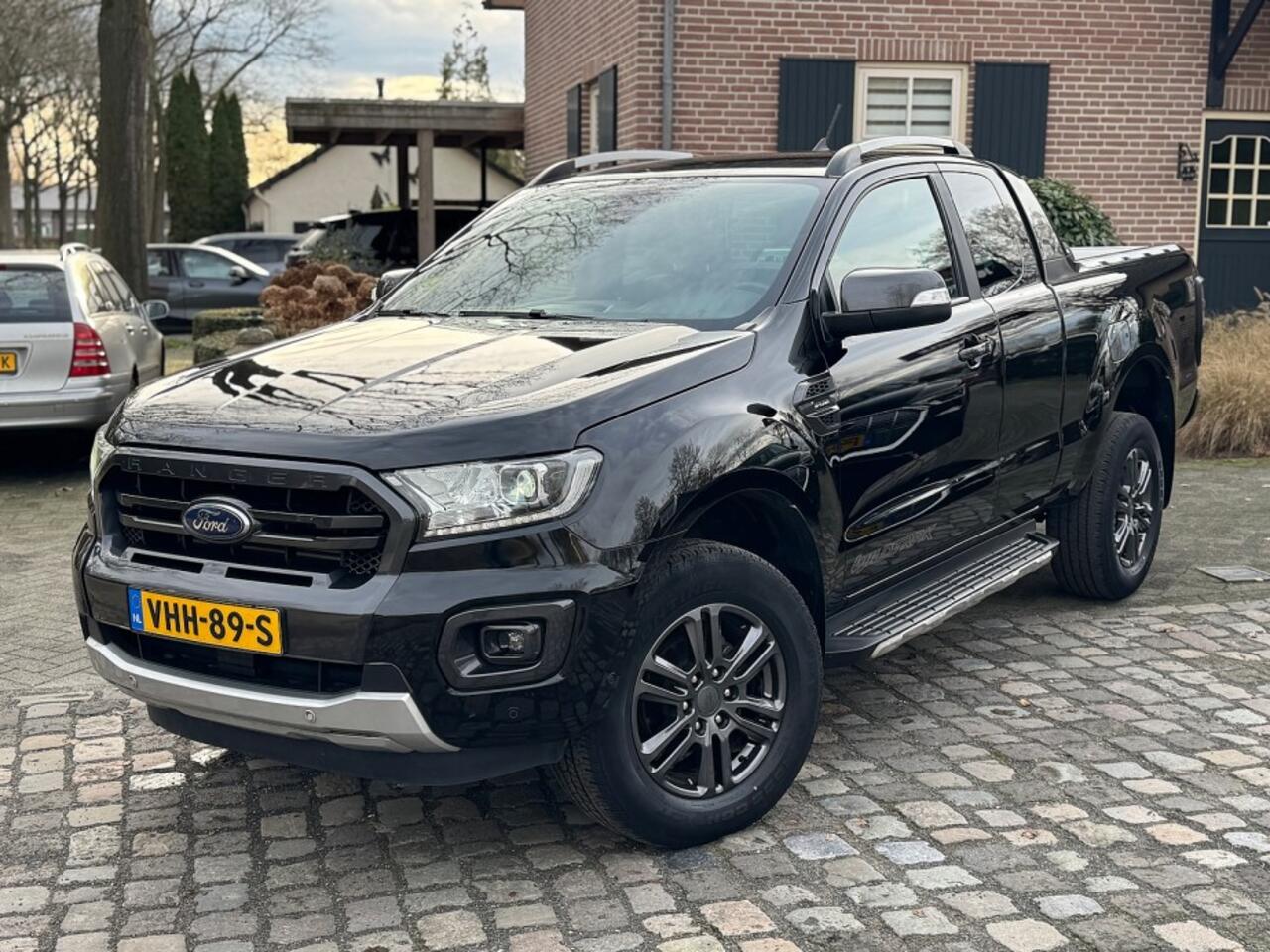 Ford RANGER 2.0 214pk autom AWD Wildtrak Supercab leer,navigatie,led,trekhaak,rollertop