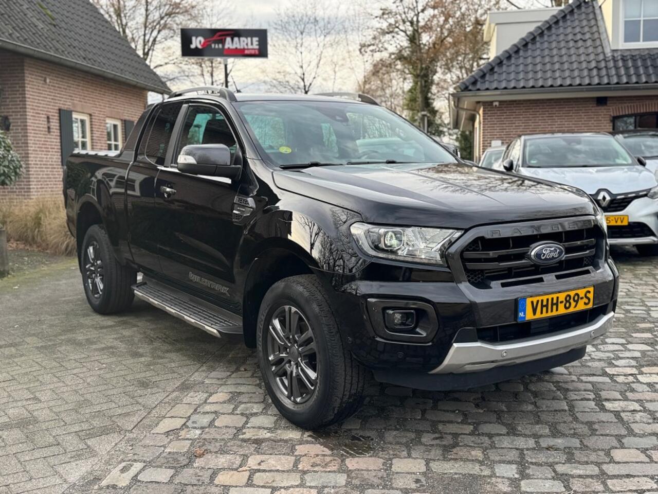 Ford RANGER 2.0 214pk autom AWD Wildtrak Supercab leer,navigatie,led,trekhaak,rollertop