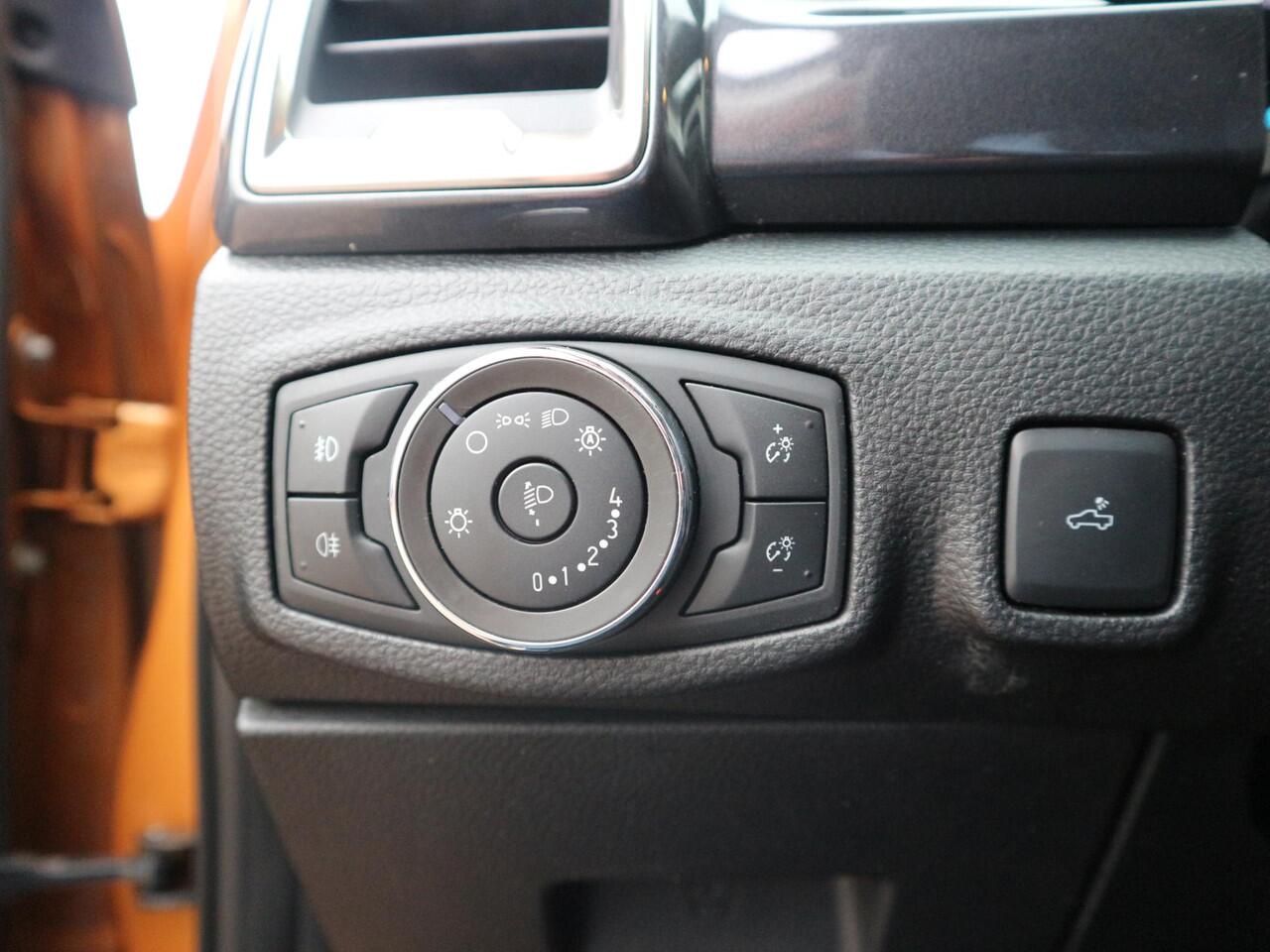 Ford RANGER 2.0 EcoBlue Wildtrak Supercab 213pk Automaat met Rollertop - 3.500kg trekgewicht