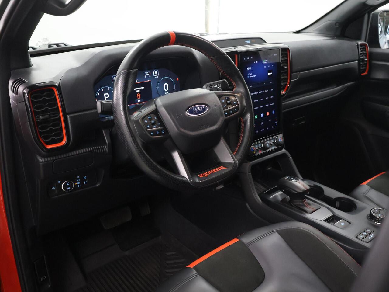 Ford RANGER 3.0 ECOBOOST | AUT. | DOUBLE CAB | RAPTOR | WRAP DARK GREEN MET. | LEDEREN BEKLKEDING | FOX SCHOKDEMPERS | 360° CAMERA | TREKHAAK | ADAPTIVE CRUISE CONTROL | APPLE CARPLAY | LED KOPLAMPEN | R MODUS | BAJA MODUS