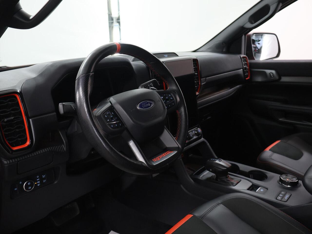 Ford RANGER 3.0 DOUBLE CAB | ECOBOOST | RAPTOR | LEDEREN BEKLKEDING | 360° CAMERA | TREKHAAK | ADAPTIVE CRUISE CONTROL | APPLE CARPLAY | LED KOPLAMPEN | R MODUS |