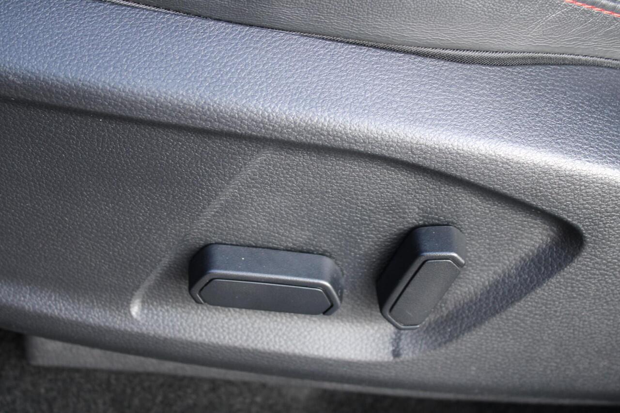Ford RANGER 2.0 EcoBlue Raptor 214pk | SCI | Stoelverwarming | Trekhaak | Camera