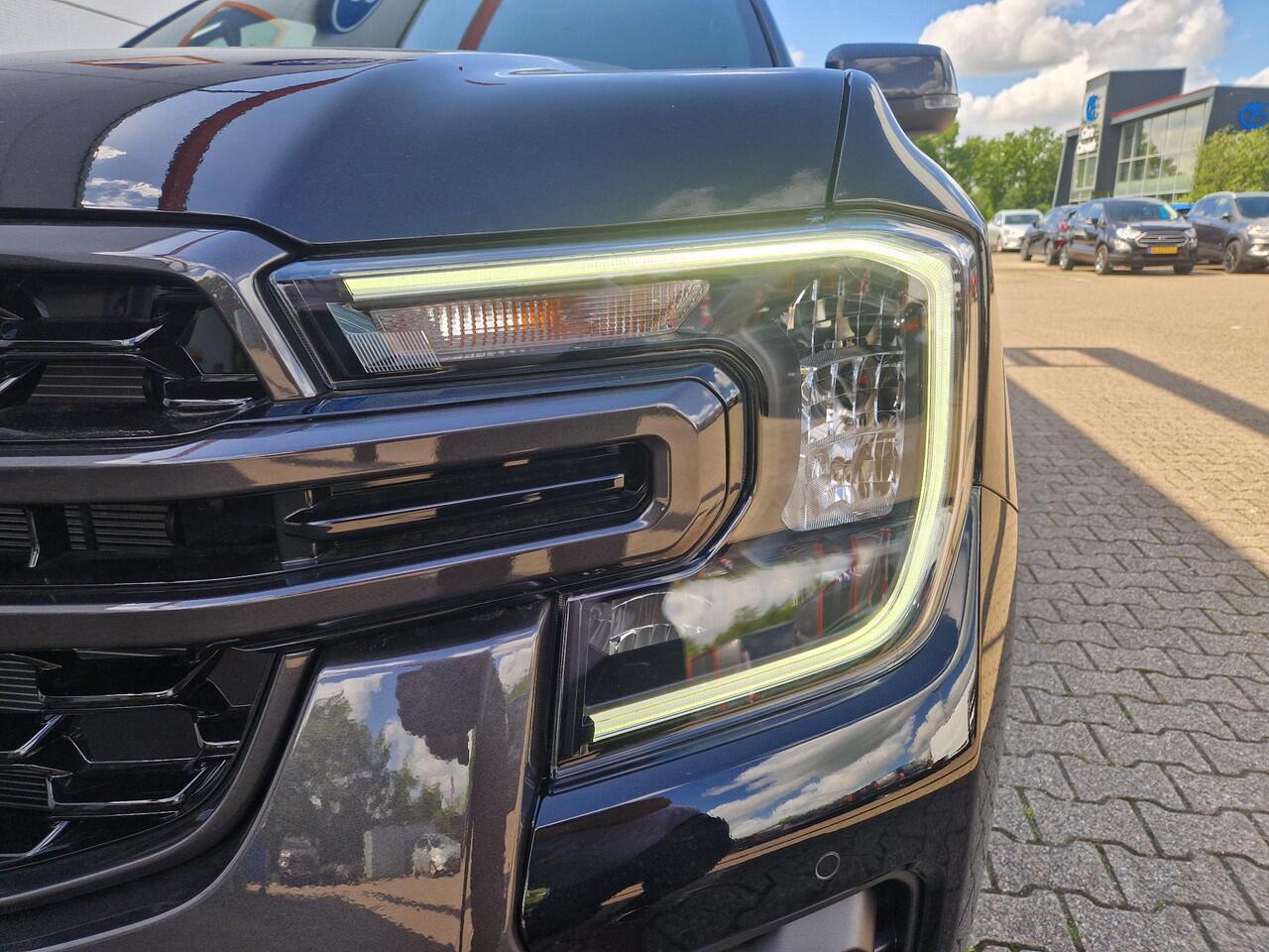 Ford RANGER DoubleCab Wildtrak 2.3 PHEV 278pk 10traps automaat | 0,99% Rente Actie! | Ford Voorraad! | Agate Black, Wildtrak bekleding, Cargo Area Pack, Single Phase Charge Cord XL, Technology pack plus trailer
