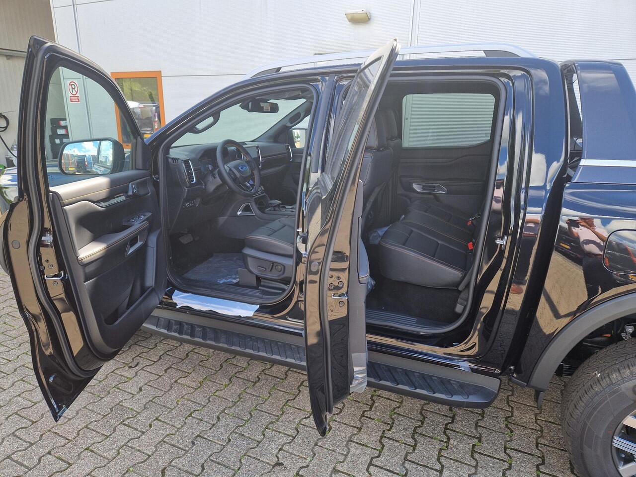 Ford RANGER DoubleCab Wildtrak 2.3 PHEV 278pk 10traps automaat | 0,99% Rente Actie! | Ford Voorraad! | Agate Black, Wildtrak bekleding, Cargo Area Pack, Single Phase Charge Cord XL, Technology pack plus trailer