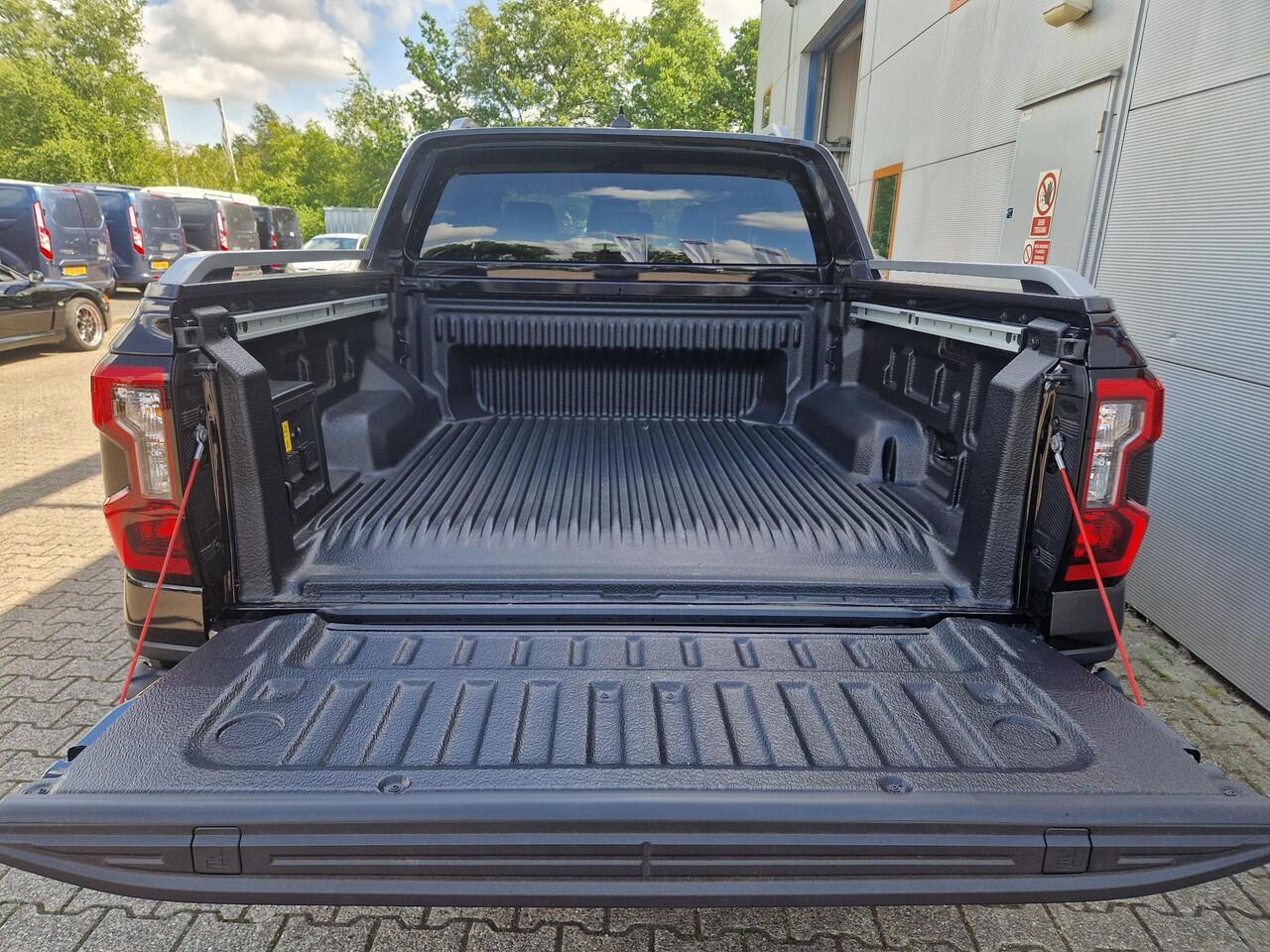 Ford RANGER DoubleCab Wildtrak 2.3 PHEV 278pk 10traps automaat | 0,99% Rente Actie! | Ford Voorraad! | Agate Black, Wildtrak bekleding, Cargo Area Pack, Single Phase Charge Cord XL, Technology pack plus trailer