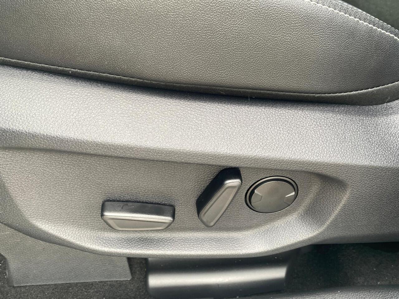 Ford RANGER Stormtrak PHEV 2.3 Double Cab 278pk | 360-graden camera | Trekaak | 3500kg trekgewicht | Pro Power OnBoard 2,3kW | Intelligent Adaptive Cruise Control