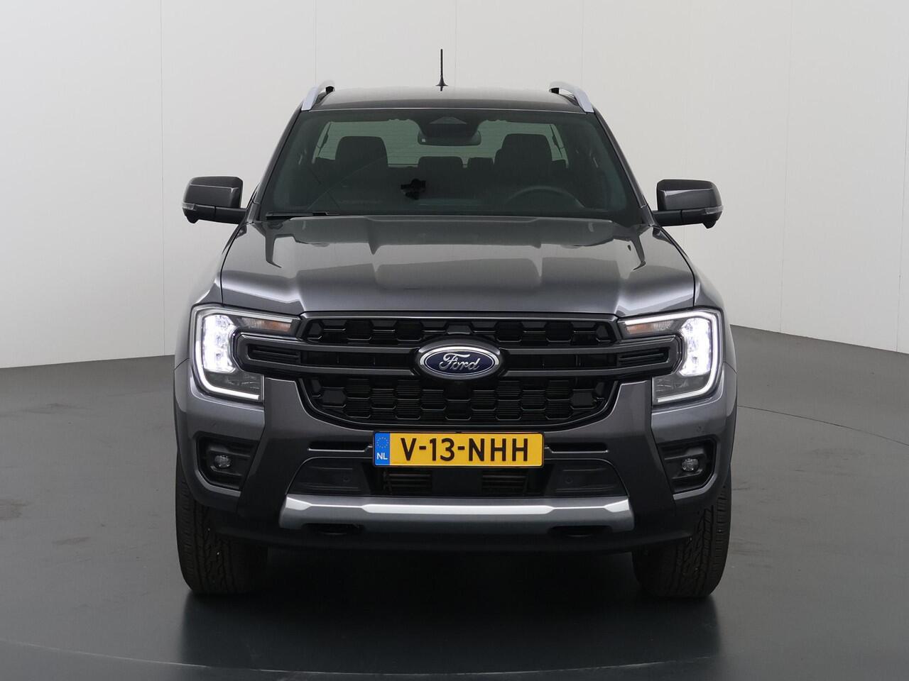 Ford RANGER WILDTRAK | DOUBLE CAB | 2.5 PHEV | HYBRID 5-ZITS | 360 CAMERA | 3500 KG TREKHAAK AFNEEMBAAR | ADAPTIVE CRUISE | BLIND-SPOT | STOELVERWARMING | LEDER | LED | PLUG IN HYBRIDE | METALLIC