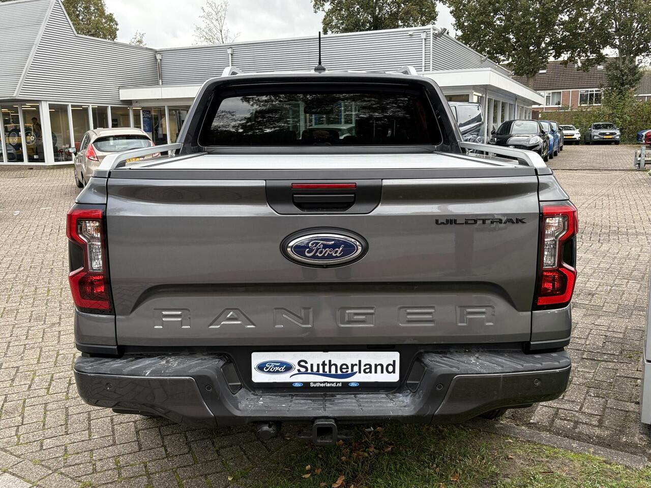 Ford RANGER 2.3 PHEV Wildtrak Double Cab |SCI|281pk | 5 persoons! | Technology Pack Plus Trailer | Cargo Area Pack | Power Rollertop | Prijs excl. BTW incl. BPM | laadkabel mode 3 16A
