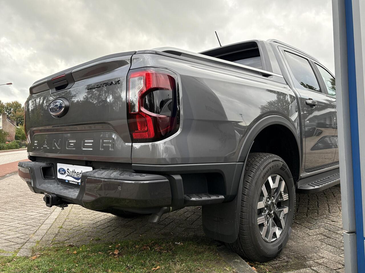 Ford RANGER 2.3 PHEV Wildtrak Double Cab |SCI|281pk | 5 persoons! | Technology Pack Plus Trailer | Cargo Area Pack | Power Rollertop | Prijs excl. BTW incl. BPM | laadkabel mode 3 16A