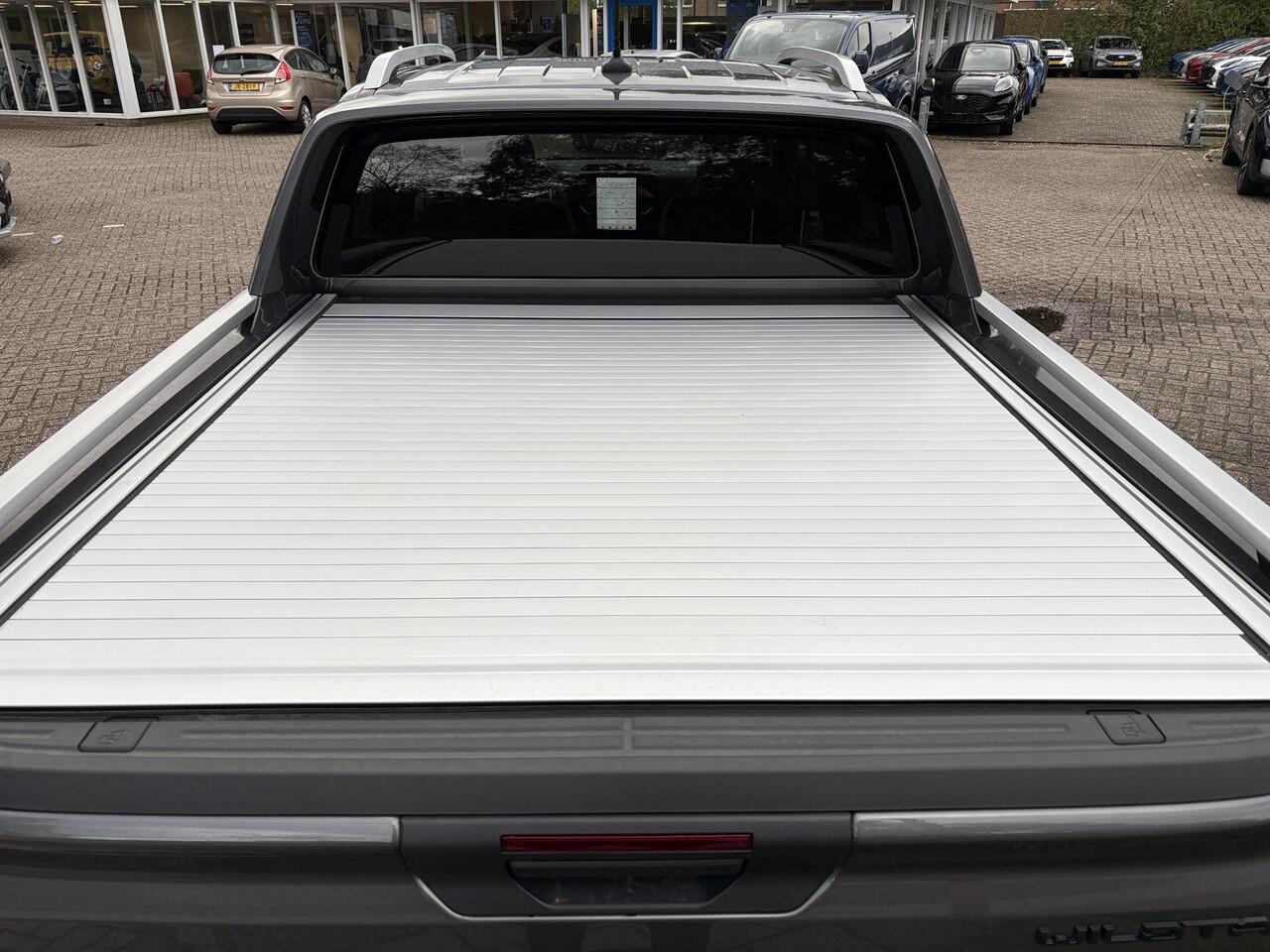 Ford RANGER 2.3 PHEV Wildtrak Double Cab |SCI|281pk | 5 persoons! | Technology Pack Plus Trailer | Cargo Area Pack | Power Rollertop | Prijs excl. BTW incl. BPM | laadkabel mode 3 16A