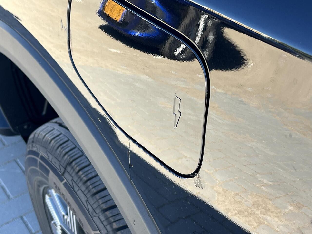 Ford RANGER 2.3 PHEV Wildtrak Double Cab | 281pk | 5 persoons! | Technology Pack Plus Trailer | Cargo Area Pack | Power Rollertop | Prijs excl. BTW incl. BPM | laadkabel mode 3 16A