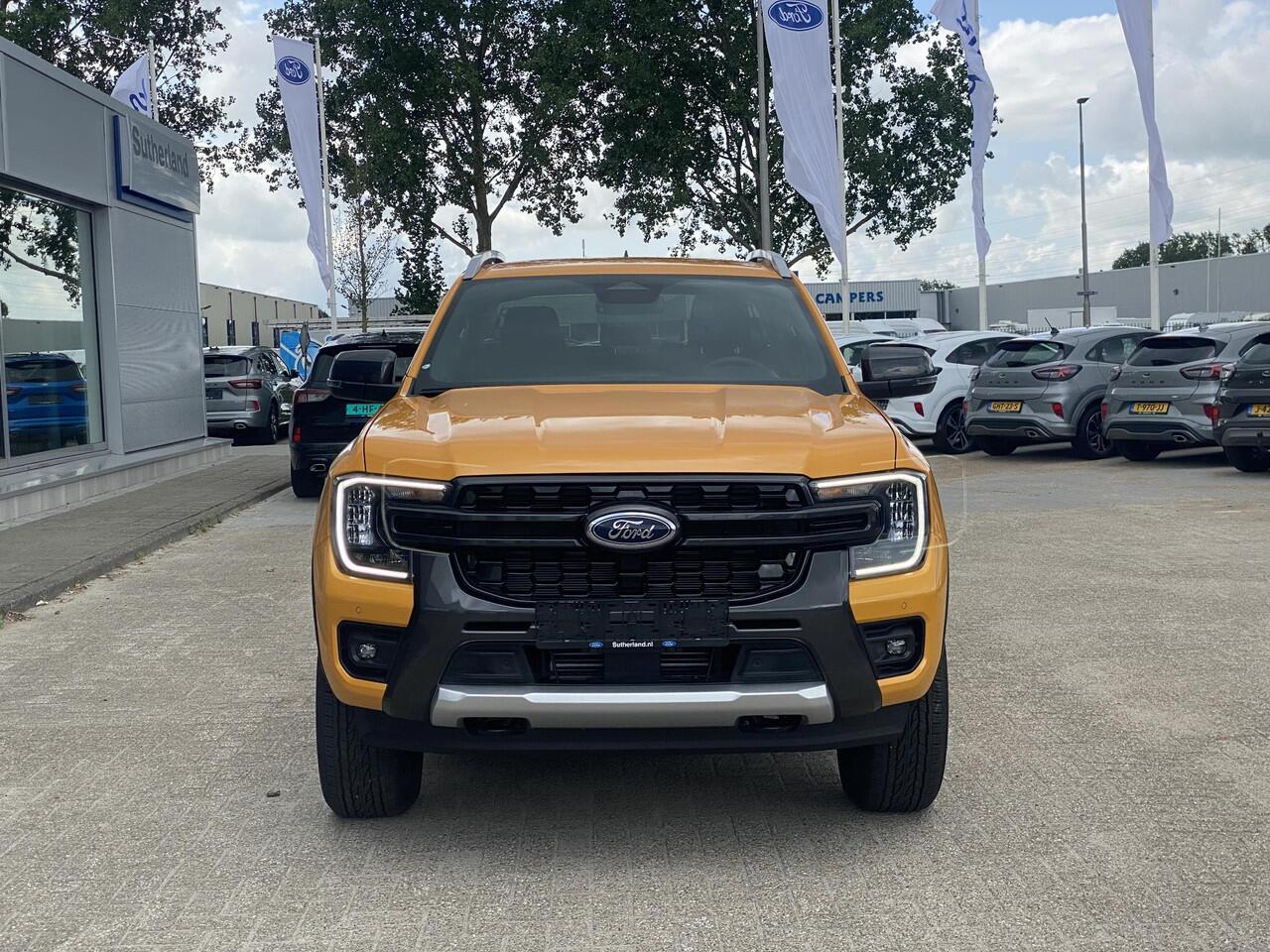 Ford RANGER 2.3 PHEV Wildtrak Double Cab 281pk | 5 persoons! | Technology Pack Plus Trailer | Cargo Area Pack | Power Rollertop | Prijs excl. BTW incl. BPM | laadkabel mode 3 16A | Rijklaar