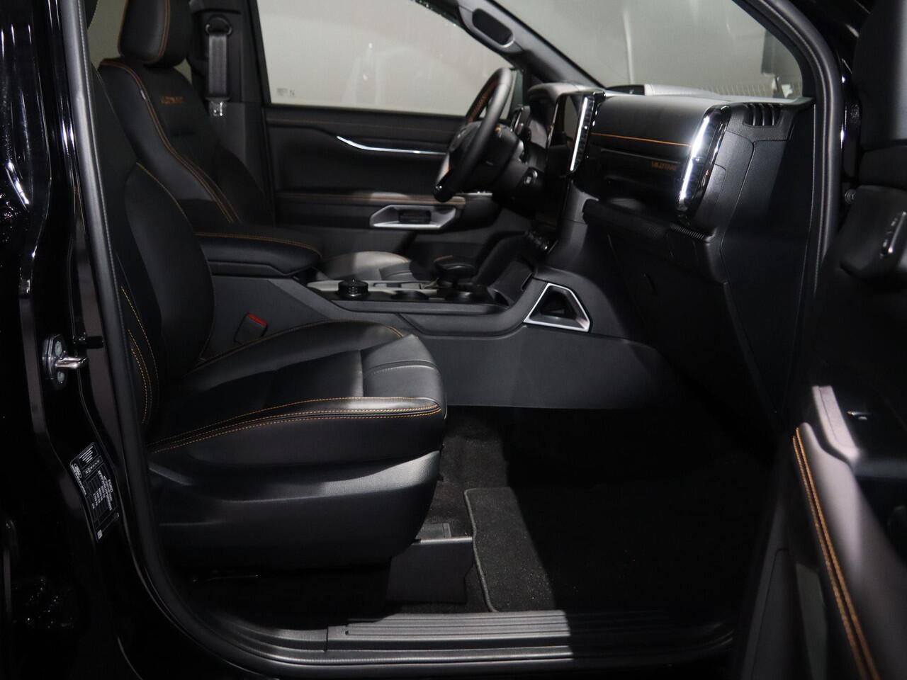 Ford RANGER WILDTRAK | DAKAR EDITITON | 2.3 PHEV | 279 PK | 5-ZITS | 20" TOMASON LICHTMETAAL | ARB LED LIGHTS | 360 CAMERA | 3500 KG TREKHAAK AFNEEMBAAR | ADAPTIVE CRUISE | BLIND-SPOT | STOELVERWARMING | LEDER | LED | PLUG IN HYBRIDE | METALLIC