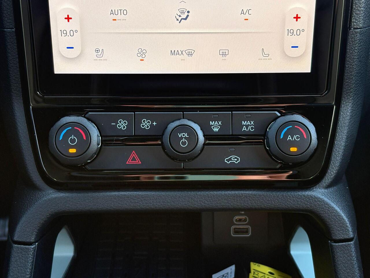 Ford RANGER 2.3 PHEV Stormtrak Double Cab 281pk | 5 persoons! | Technology Pack Plus Trailer | Cargo Area Management System | Power Rollertop | Prijs excl. BTW incl. BPM | laadkabel mode 3 16A