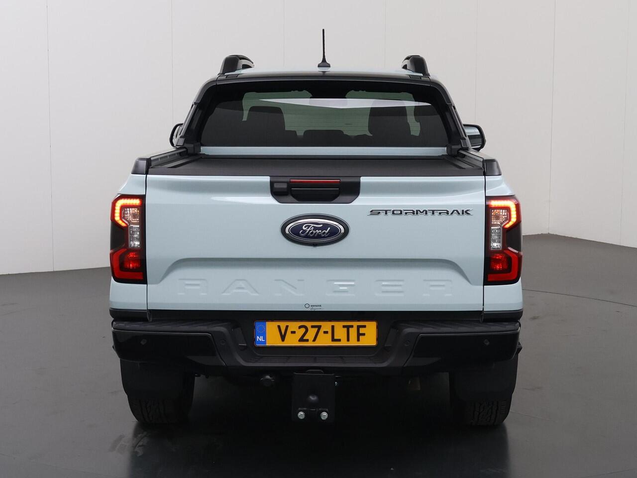 Ford RANGER Stormtrak 2.3 PHEV | 279 PK | DOUBLE CAB | NL AUTO | PRO POWER ONBOARD 2.3 kWh | 360 CAMERA | 3500 KG TREKHAAK | ADAPTIEVE CRUISE | LEREN BEKLEDING | NAVIGATIE | STOELVERWARMING | STUURWIELVERWARMING | ELEKRISCHE ROLLER-TOP