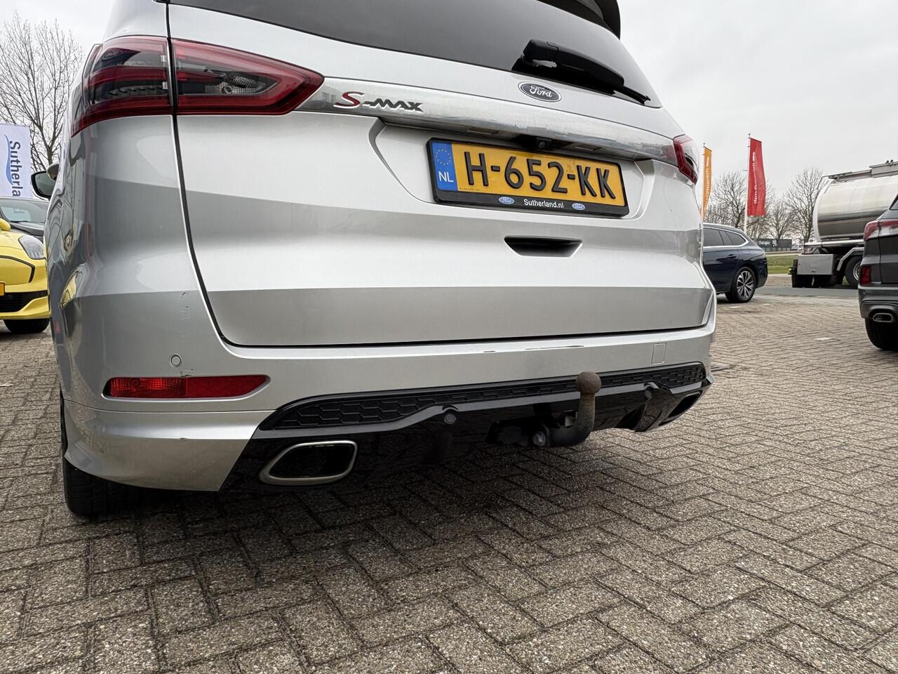 Ford S-MAX 2.0 Ecoblue Bi-Turbo ST-Line 240pk | Panoramadak | Full LED | Adaptieve Cruise | Stoelverwarming | Trekhaak | Voorruit verwarming |