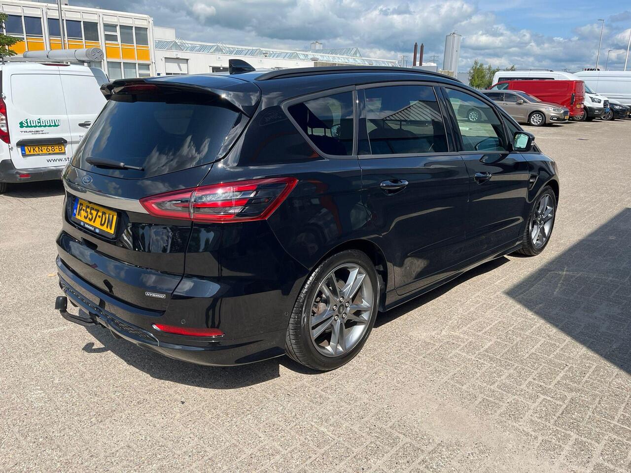 Ford S-MAX 2.5 FHEV ST-Line 190pk | Full LED | Trekhaak | Sony Audio/Navigatie |