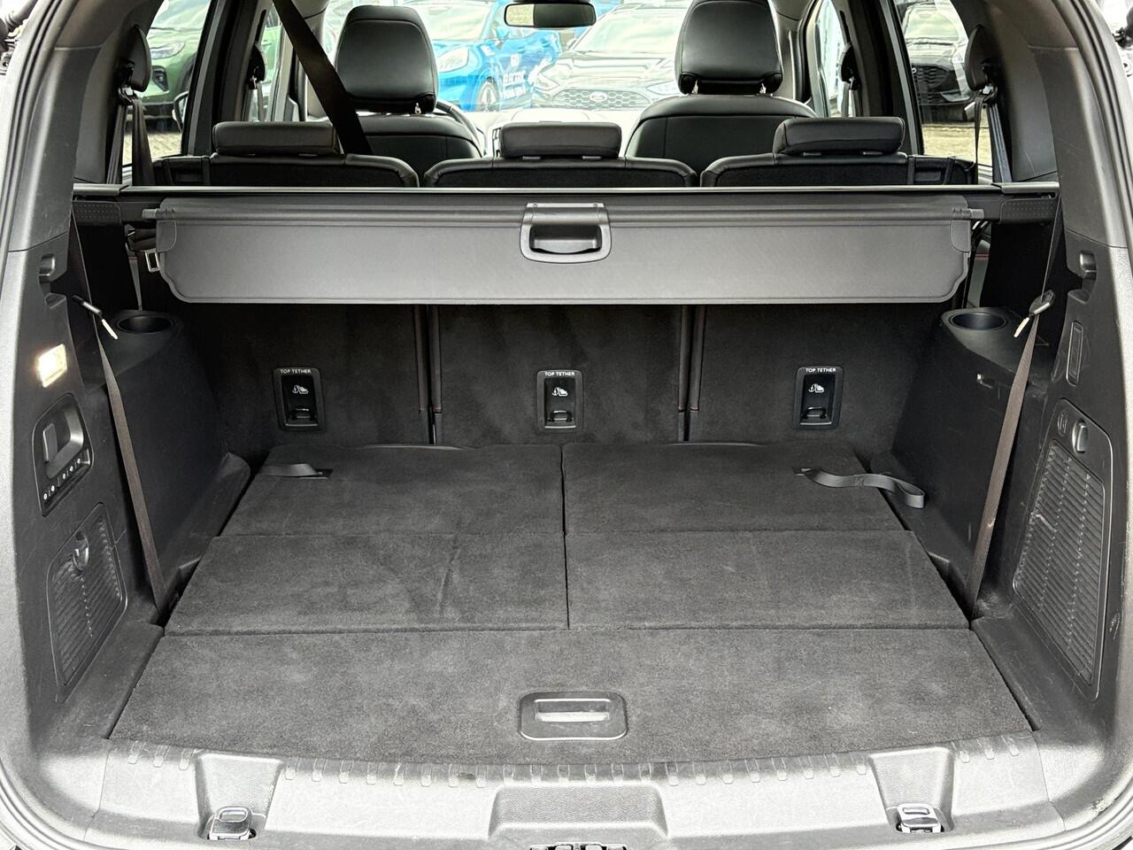 Ford S-MAX 2.5 FHEV St-Line 7p 190pk | Panoramadak | Adaptieve Cruise | Full LED | 7 persoons | Sync 3 Navigatie | Stoelverwarming