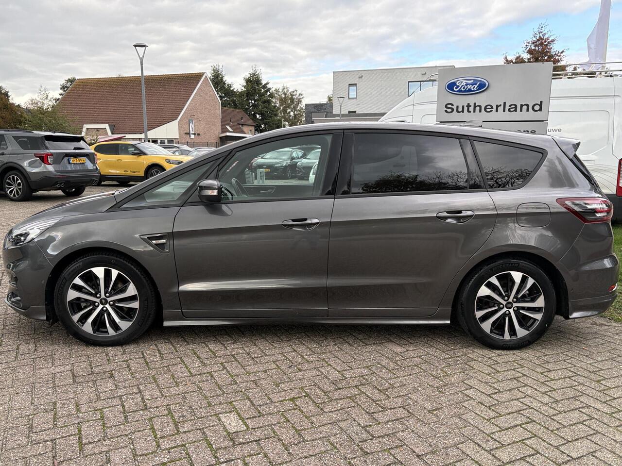 Ford S-MAX 2.5 FHEV St-Line 7p 190pk | Panoramadak | Adaptieve Cruise | Full LED | 7 persoons | Sync 3 Navigatie | Stoelverwarming