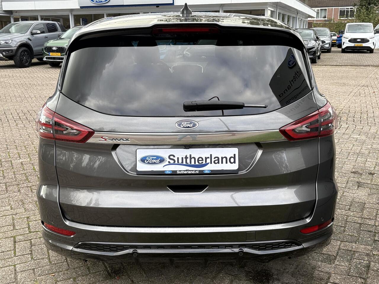 Ford S-MAX 2.5 FHEV St-Line 7p 190pk | Panoramadak | Adaptieve Cruise | Full LED | 7 persoons | Sync 3 Navigatie | Stoelverwarming