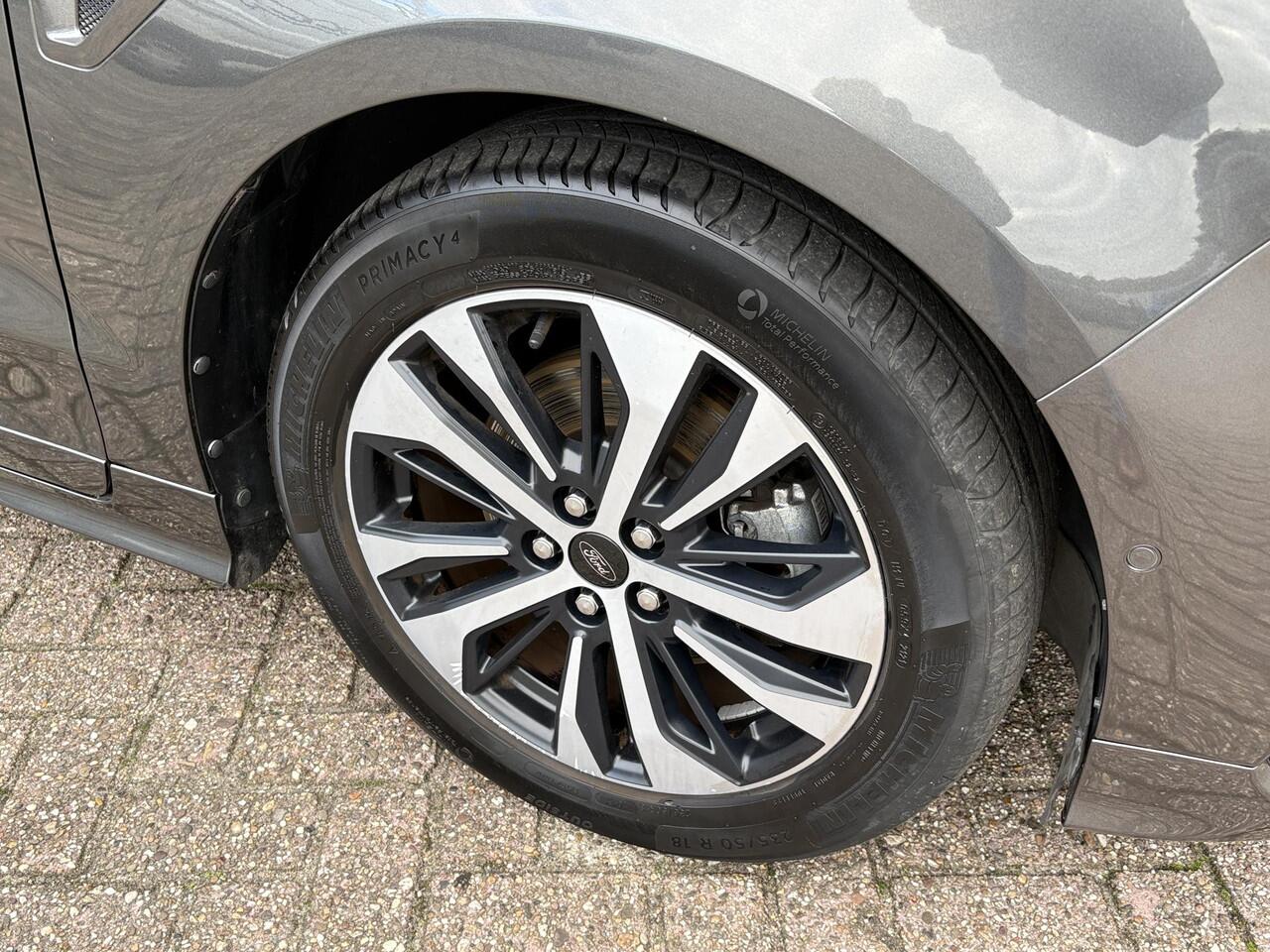 Ford S-MAX 2.5 FHEV St-Line 7p 190pk | Panoramadak | Adaptieve Cruise | Full LED | 7 persoons | Sync 3 Navigatie | Stoelverwarming