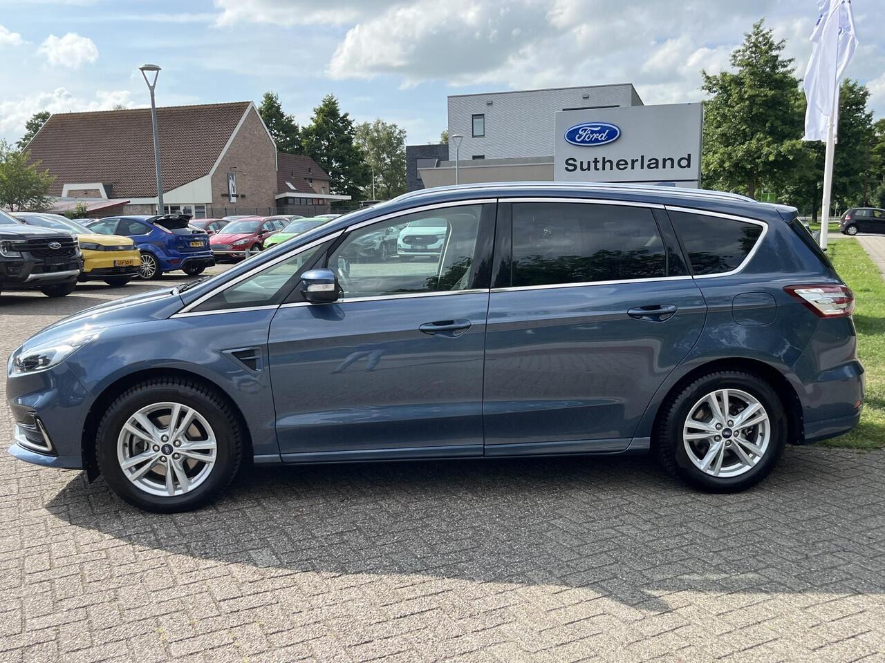 Ford S-MAX 2.5 FHEV Titanium 190pk | 7 Persoons | Winterpack | Adaptieve Cruise | Full LED | Elek. Achterklep | Achteruitrijcamera | SONY SYNC 3 Navigatie